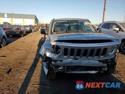Zdjęcie 13 z 14 samochodu: 2011 JEEP PATRIOT SPORT VIN:1J4NF1GB6BD280983 - miniatura
