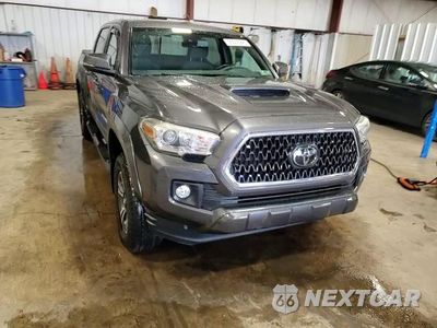 Zdjęcie 13 z 15 samochodu: 2019 TOYOTA TACOMA DOUBLE CAB VIN:5TFCZ5AN6KX181657 - miniatura