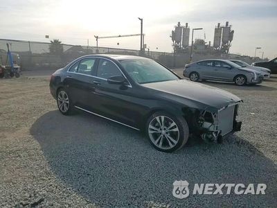 Zdjęcie 14 z 15 samochodu: 2016 MERCEDES-BENZ C 300 VIN:55SWF4JB6GU119469 - miniatura