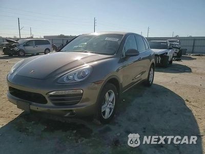Zdjęcie 15 z 16 samochodu: 2012 PORSCHE CAYENNE VIN:WP1AA2A24CLA10531 - miniatura