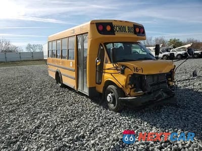 Zdjęcie 11 z 12 samochodu: 2016 CHEVROLET EXPRESS G3500 VIN:1GB3GSBG9G1145464 - miniatura