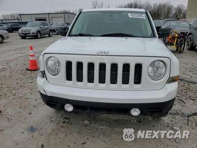 Zdjęcie 14 z 16 samochodu: 2017 JEEP PATRIOT LATITUDE VIN:1C4NJRFBXHD133689 - miniatura