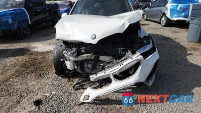 Zdjęcie 13 z 15 samochodu: 2021 BMW X1 XDRIVE28I VIN:WBXJG9C09M5T08957 - miniatura