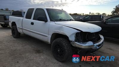 Zdjęcie 13 z 13 samochodu: 2003 GMC NEW SIERRA K1500 VIN:1GTEK19T83E378335 - miniatura