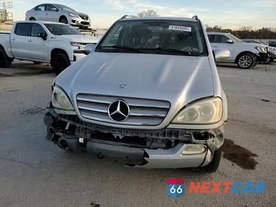 Zdjęcie 14 z 15 samochodu: 2005 MERCEDES-BENZ ML 350 VIN:4JGAB57E65A566688 - miniatura