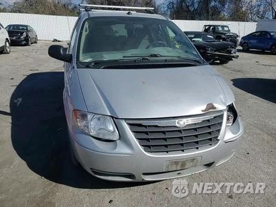 Zdjęcie 14 z 15 samochodu: 2005 CHRYSLER TOWN & COUNTRY LX VIN:2C4GP44R55R590834 - miniatura