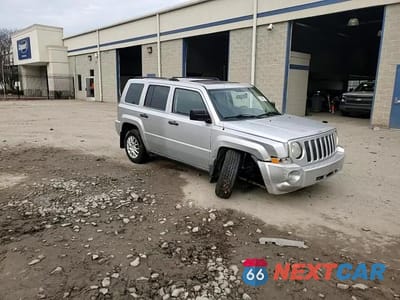 Zdjęcie 14 z 15 samochodu: 2009 JEEP PATRIOT SPORT VIN:1J4FT28A89D154692 - miniatura