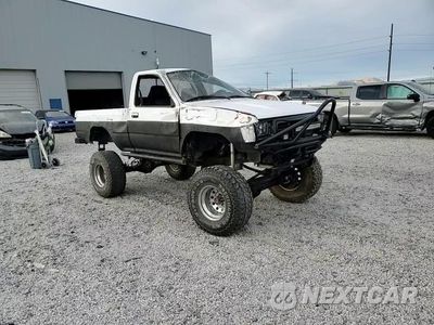 Zdjęcie 13 z 14 samochodu: 1991 TOYOTA PICKUP 1/2 TON SHORT WHEELBASE DLX VIN:JT4VN01D5M0003555 - miniatura
