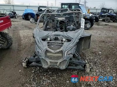 Zdjęcie 11 z 11 samochodu: 2018 CAN-AM MAVERICK X3 X RS TUR VIN:3JBVXAW40JK005262 - miniatura