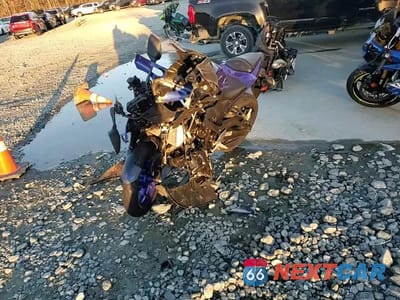 Zdjęcie 11 z 11 samochodu: 2023 YAMAHA YZFR3 A VIN:MH3RH18Y1PK011184 - miniatura