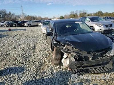 Zdjęcie 10 z 15 samochodu: 2017 NISSAN SENTRA S VIN:3N1AB7AP3HY390440 - miniatura