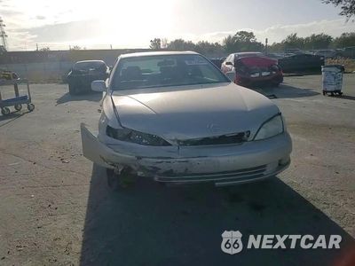 Zdjęcie 10 z 14 samochodu: 1998 LEXUS ES 300 VIN:JT8BF28G7W5017375 - miniatura