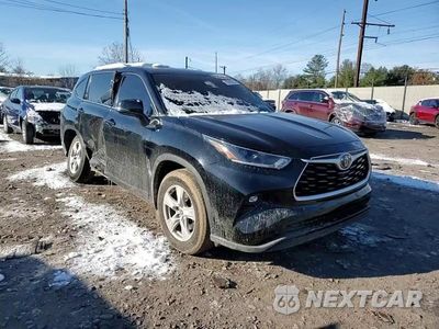 Zdjęcie 12 z 16 samochodu: 2021 TOYOTA HIGHLANDER L VIN:5TDZZRAH1MS530356 - miniatura