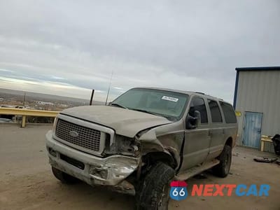 Zdjęcie 12 z 16 samochodu: 2000 FORD EXCURSION XLT VIN:1FMSU41F9YEE56225 - miniatura