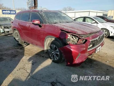 Zdjęcie 12 z 16 samochodu: 2020 TOYOTA HIGHLANDER XLE VIN:5TDGZRBH8LS009235 - miniatura