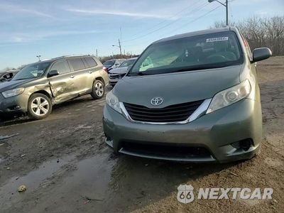 Zdjęcie 11 z 13 samochodu: 2013 TOYOTA SIENNA LE VIN:5TDJK3DC7DS060543 - miniatura