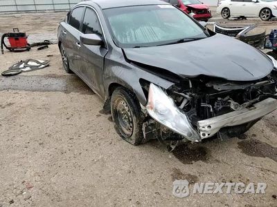 Zdjęcie 10 z 14 samochodu: 2015 NISSAN ALTIMA 2.5 VIN:1N4AL3AP8FN323657 - miniatura