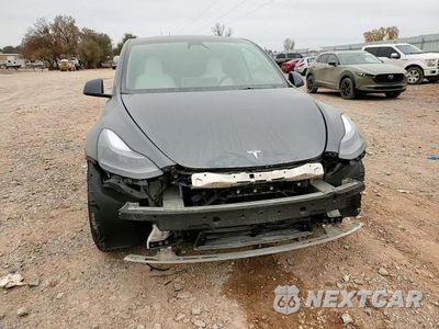 Zdjęcie 12 z 15 samochodu: 2023 TESLA MODEL Y VIN:7SAYGDEF2PF978372 - miniatura