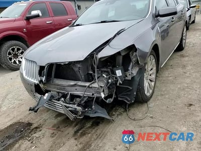 Zdjęcie 11 z 15 samochodu: 2011 LINCOLN MKS VIN:1LNHL9DR4BG612604 - miniatura