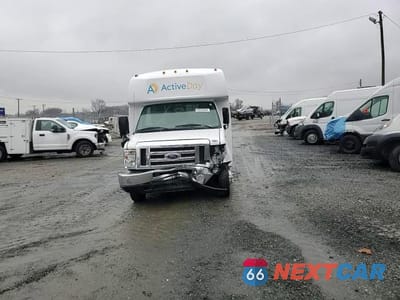 Zdjęcie 12 z 16 samochodu: 2019 FORD ECONOLINE E350 SUPER DUTY CUTAWAY VAN VIN:1FDEE3FS7KDC34256 - miniatura