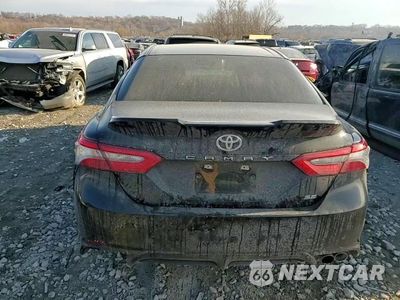 Zdjęcie 11 z 13 samochodu: 2018 TOYOTA CAMRY L VIN:4T1B11HK5JU554822 - miniatura