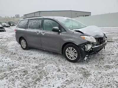 Zdjęcie 12 z 16 samochodu: 2013 TOYOTA SIENNA XLE VIN:5TDYK3DC2DS306817 - miniatura