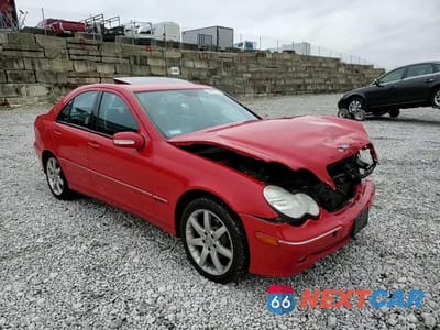 Zdjęcie 13 z 14 samochodu: 2003 MERCEDES-BENZ C 230K SPORT SEDAN VIN:WDBRF40J03F380821 - miniatura