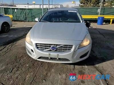 Zdjęcie 11 z 13 samochodu: 2012 VOLVO S60 T5 VIN:YV1622FS0C2116407 - miniatura