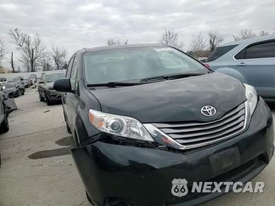 Zdjęcie 14 z 15 samochodu: 2017 TOYOTA SIENNA XLE VIN:5TDYZ3DC4HS777871 - miniatura