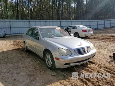 Zdjęcie 13 z 13 samochodu: 2004 MERCEDES-BENZ C 320 VIN:WDBRF64J04F489075 - miniatura