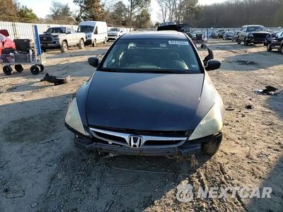 Zdjęcie 13 z 14 samochodu: 2007 HONDA ACCORD EX VIN:1HGCM56797A171113 - miniatura