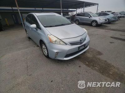Zdjęcie 13 z 14 samochodu: 2013 TOYOTA PRIUS V VIN:JTDZN3EUXD3222068 - miniatura