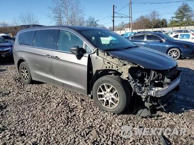 Zdjęcie 15 z 17 samochodu: 2017 CHRYSLER PACIFICA LX VIN:2C4RC1CG1HR553724 - miniatura