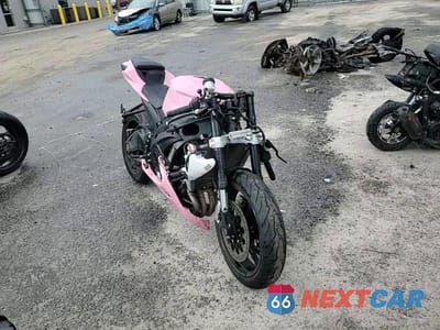 Zdjęcie 9 z 9 samochodu: 2025 SUZUKI GSX-R600 VIN:JS1GN7FA1S7101545 - miniatura