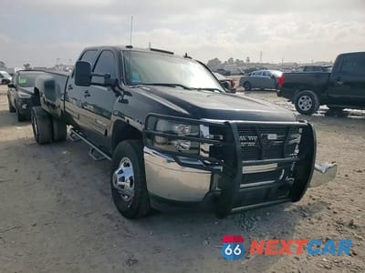 Zdjęcie 13 z 14 samochodu: 2011 CHEVROLET SILVERADO K3500 LTZ VIN:1GC4K1C80BF141329 - miniatura