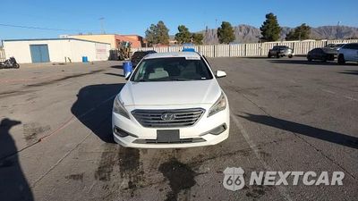 Zdjęcie 13 z 14 samochodu: 2017 HYUNDAI SONATA SE VIN:5NPE24AF3HH581650 - miniatura