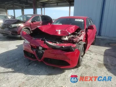 Zdjęcie 14 z 15 samochodu: 2020 ALFA ROMEO GIULIA TI VIN:ZARFANBN1L7631807 - miniatura