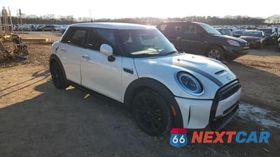 Zdjęcie 13 z 13 samochodu: 2023 MINI COOPER S VIN:WMW53DK0XP2U01133 - miniatura