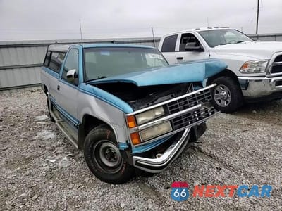 Zdjęcie 13 z 14 samochodu: 1993 CHEVROLET GMT-400 C1500 VIN:1GCEC14K8PZ252504 - miniatura