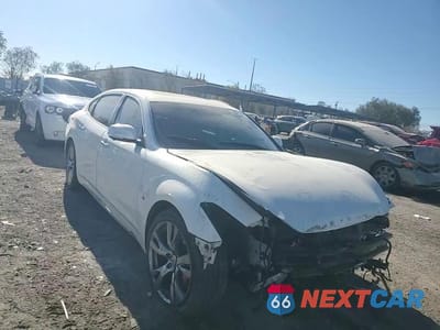 Zdjęcie 14 z 14 samochodu: 2015 INFINITI Q70L 3.7 VIN:JN1BY1PP8FM601378 - miniatura