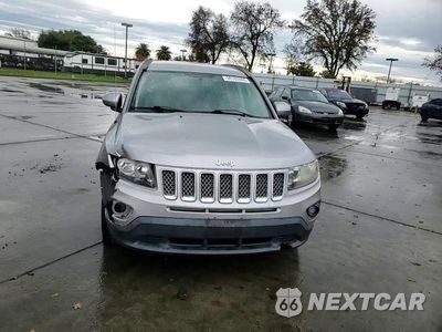 Zdjęcie 14 z 15 samochodu: 2016 JEEP COMPASS LATITUDE VIN:1C4NJCEAXGD599482 - miniatura