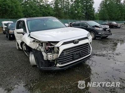 Zdjęcie 14 z 15 samochodu: 2024 TOYOTA GRAND HIGHLANDER XLE VIN:5TDACAB5XRS010765 - miniatura