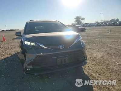 Zdjęcie 14 z 15 samochodu: 2025 TOYOTA SIENNA XLE VIN:5TDYRKEC2SS289888 - miniatura