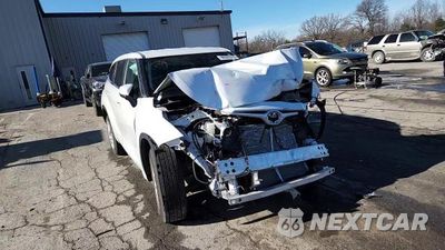 Zdjęcie 15 z 15 samochodu: 2023 TOYOTA HIGHLANDER L VIN:5TDKDRAH0PS047056 - miniatura