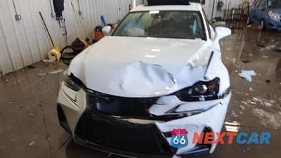 Zdjęcie 13 z 13 samochodu: 2017 LEXUS IS 300 BASE VIN:JTHCM1D2XH5015976 - miniatura