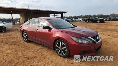Zdjęcie 14 z 15 samochodu: 2017 NISSAN ALTIMA 2.5 VIN:1N4AL3AP4HC126225 - miniatura