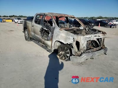 Zdjęcie 12 z 12 samochodu: 2022 CHEVROLET SILVERADO C1500 CUSTOM VIN:3GCPABEK6NG580083 - miniatura