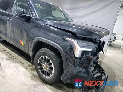 Zdjęcie 13 z 13 samochodu: 2025 TOYOTA TUNDRA CREWMAX LIMITED VIN:5TFWA5DB8SX333315 - miniatura