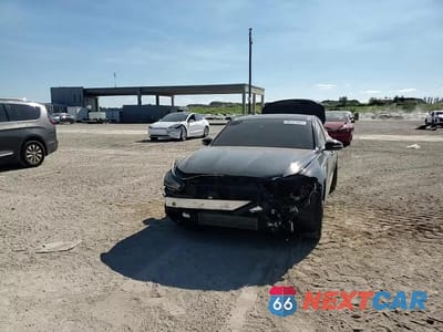 Zdjęcie 14 z 16 samochodu: 2019 GENESIS G70 PRESTIGE VIN:KMTG44LA7KU019138 - miniatura