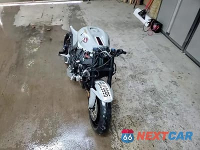 Zdjęcie 10 z 10 samochodu: 2026 HONDA CBR600 RR VIN:JH2PC40H9TK300252 - miniatura